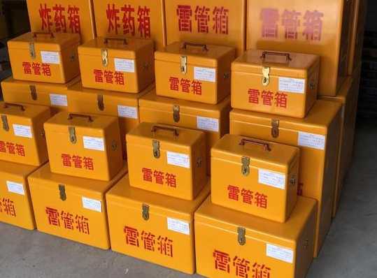 日喀则玻璃钢雷管箱的使用寿命一般是多少？